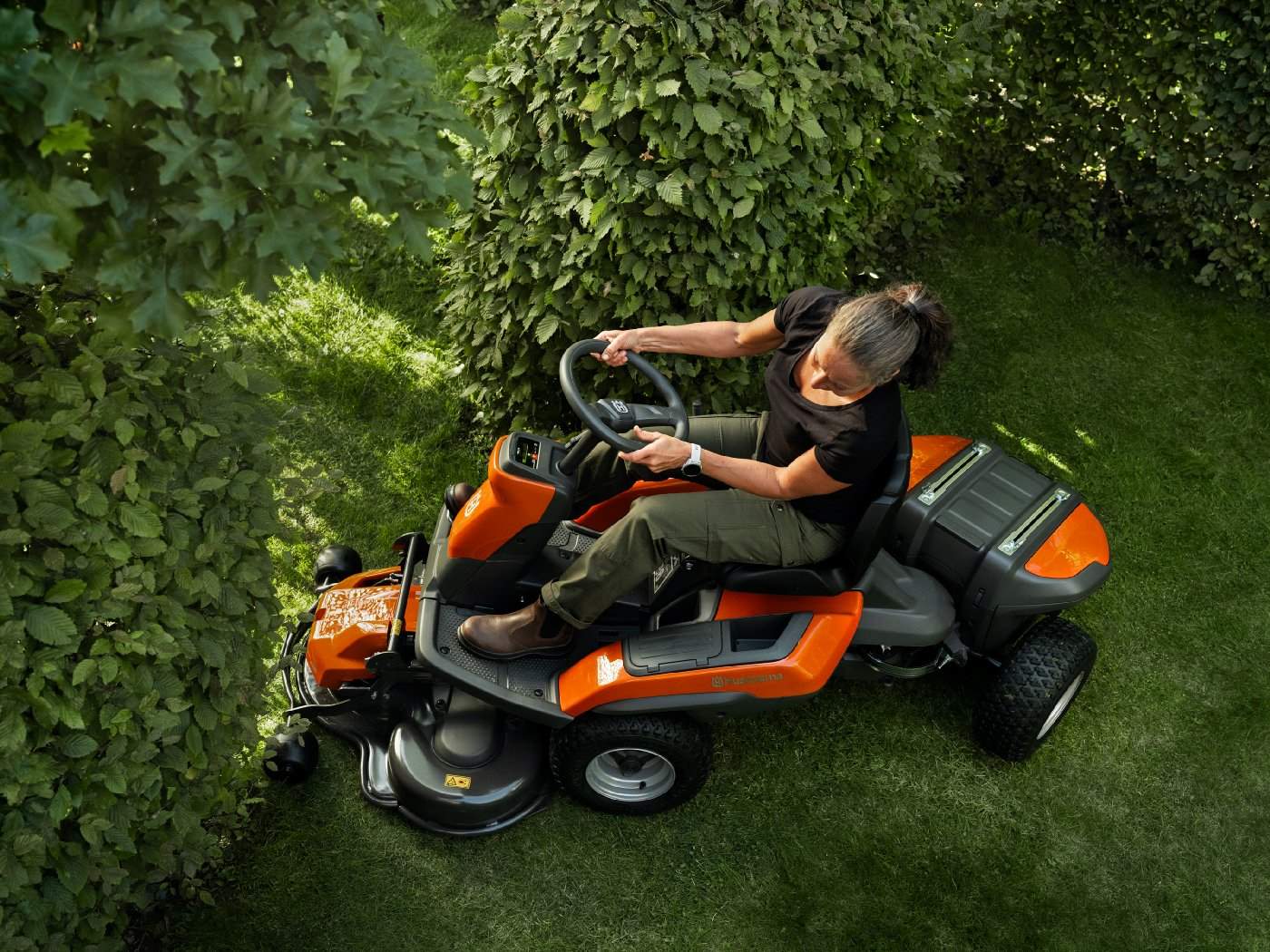 Husqvarna Akku-Frontmäher R 200iX AWD – Grundgerät (Modell 2025)